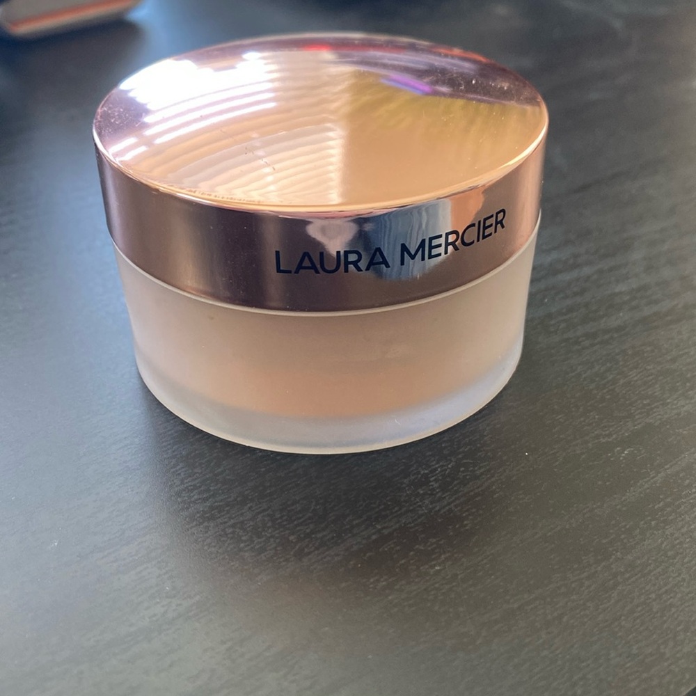 Laura Mercier Setting Powder translucent medium deep